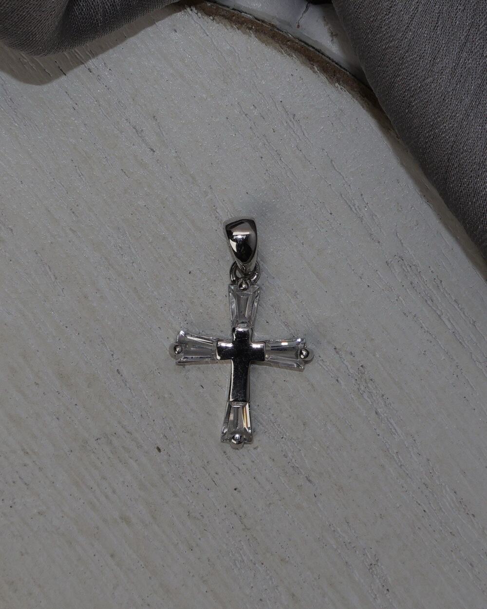 Sterling Silver Cz Cross Pendant 1.2G / 0.9in